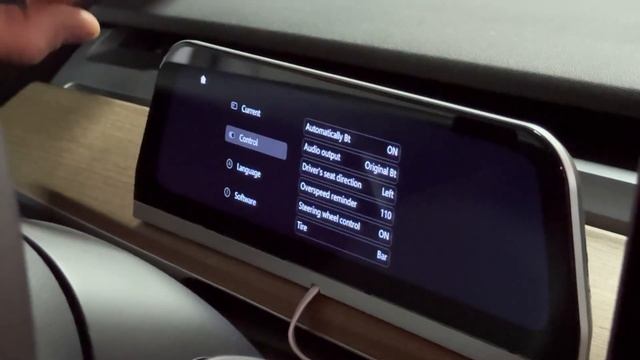 Чего не хватает каждой Тесле? Обзор новой панели CarPlay / AndroidAuto