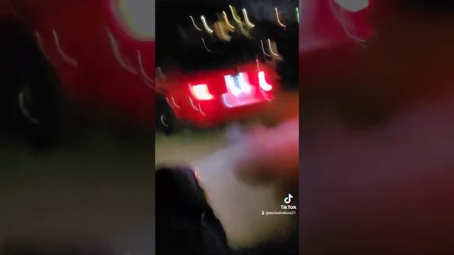 2 Step Mk4 Jetta Spitting Flames! смотреть онлайн