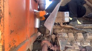 Меняем заглушку на камазе ,и ставим фильтр для промывки антифриза в системе?