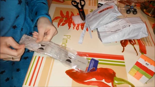 распаковка двух посылок с Алиэкспресс ( часы, кубик рубика). Подарки для Максима смотреть онлайн