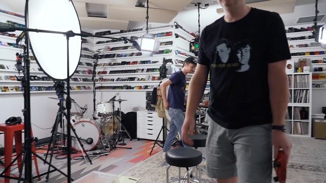 Why Are Certain Guitar Pedals Always The Same Color? смотреть онлайн