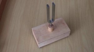 Звучание камертона