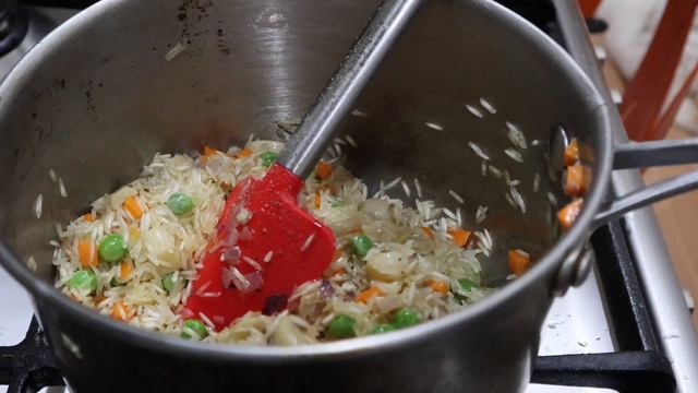 Vegetable Rice Pilaf смотреть онлайн