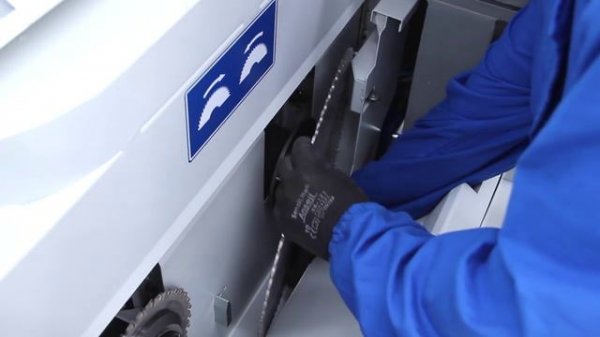 Selco Plast WN6 - дисковый раскрой технологических материалов