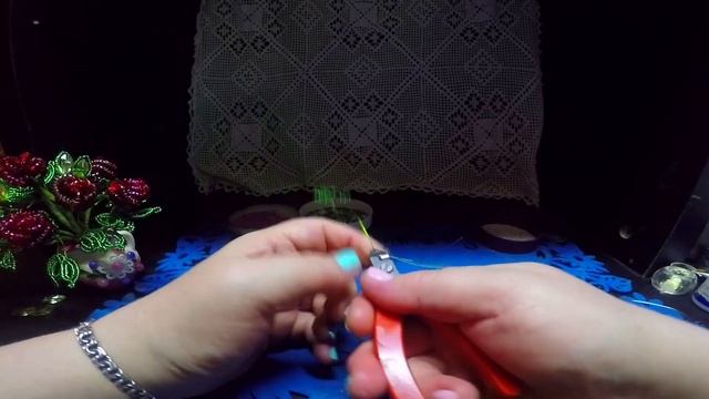 Мастер-Класс Розочки из пайеток и бисера✷Handmade✷Author's work Roses of sequins and beads смотреть онлайн