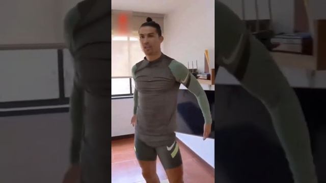 7 best workout from Cristiano Ronaldo \ 7 упражнений и ты станешь как Криштиану Роналду смотреть онлайн