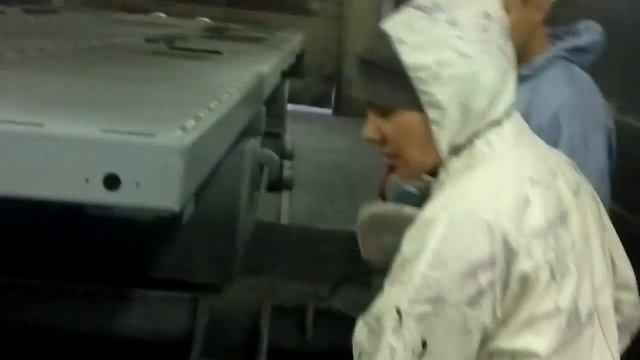 Электростатический пистолет Graco Pro Xs4 AA Smart смотреть онлайн