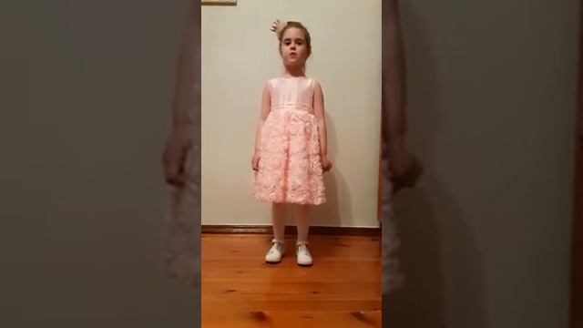 Чикида Екатерина "Раз ладошка, два ладошка" смотреть онлайн