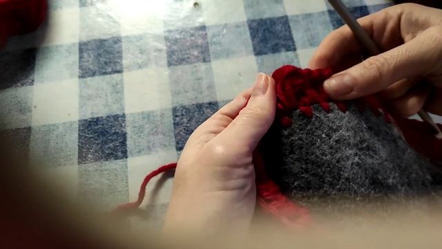 МК. Тапочки из плюшевой пряжи. Часть третья. смотреть онлайн