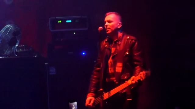 НАИВ ft. Блондинка Ксю - Сэ Ля Ви (Live at Snake50, ДК Горбунова, 2020-01-21) смотреть онлайн