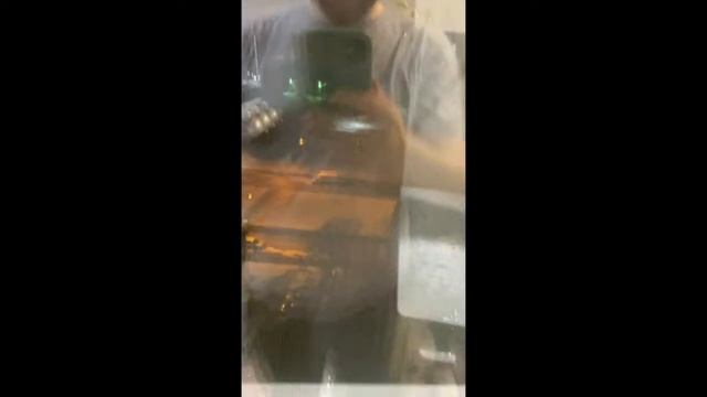 Как приклеить рулонные шторы