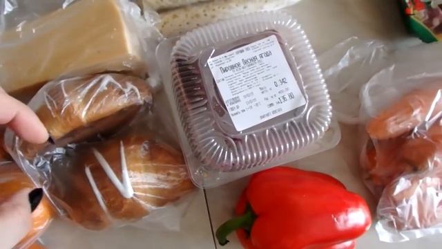 Закупка продуктов на 1500 рублей. Покупки еды смотреть онлайн