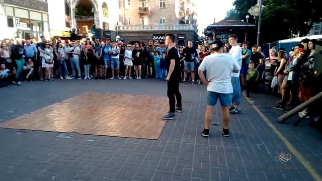 Танцы vs Батлы. Крещатик. Киев часть 6 смотреть онлайн