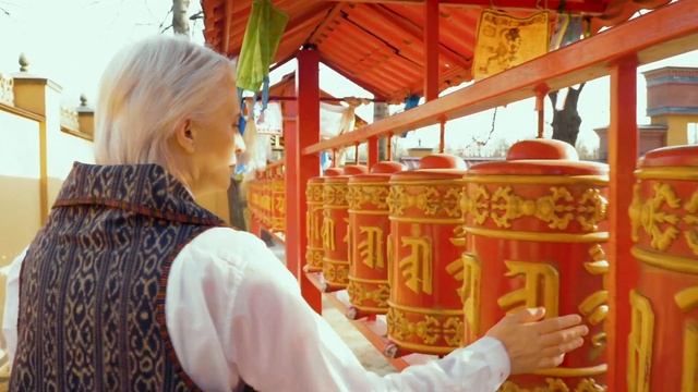 Видео-визитка Елены Егоровой и проекта Радуга Звука смотреть онлайн