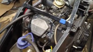 самый лучший карбюратор для 2v78f.разбил снегоход....