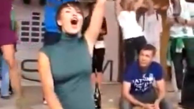 Девушка красиво танцует смотреть онлайн