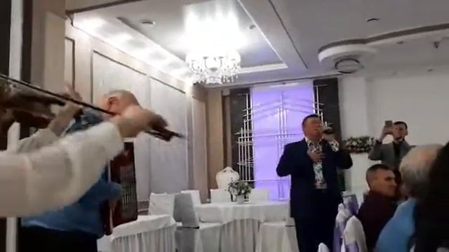 Добрый вечер. Трио музыкантов в ресторане Колизей. смотреть онлайн