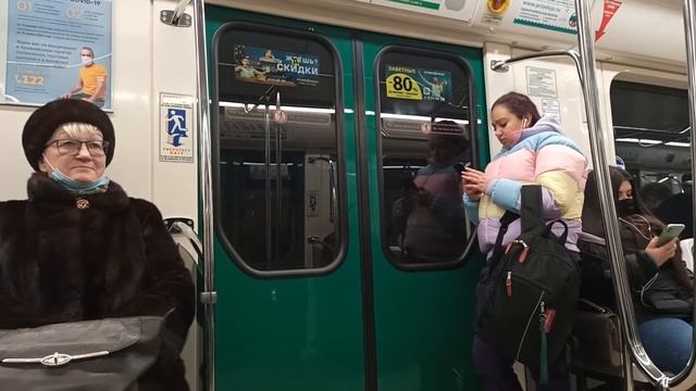 Поездка по Невско-Василиостровской линии Петербургского метро