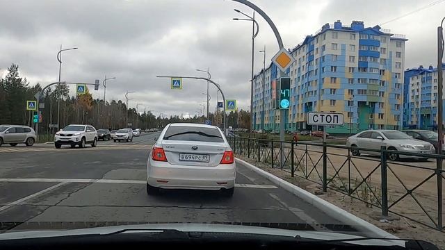 Прогулка на автомобиле по Ноябрьску. смотреть онлайн