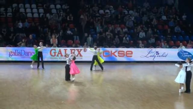Курбатов Кирилл - Гаптулбарова Олеся. ОЧР Дэнс Аккорд 2013. Финал. Медленный вальс. смотреть онлайн