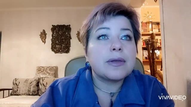 С Рождеством)) Карма есть, она не может не есть. И про подарочки))) смотреть онлайн