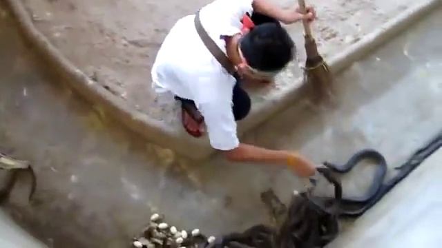 Накопал червей,рыбачок смотреть онлайн