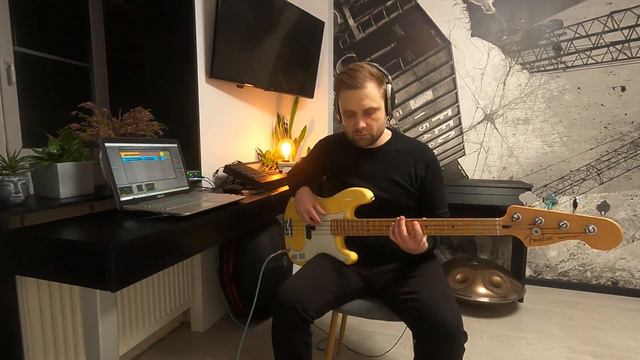 Sitcom - Still Life (Bass Cover) смотреть онлайн