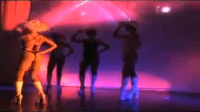 Шоу балет "Бомба" - Дефиле смотреть онлайн