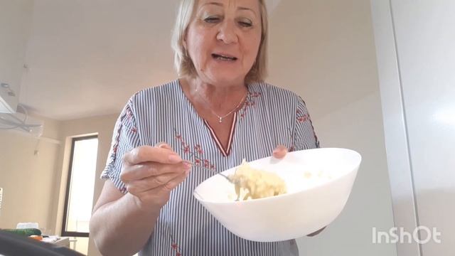 Мои кулинарные способности.Готовим оладьи из кабачков. смотреть онлайн