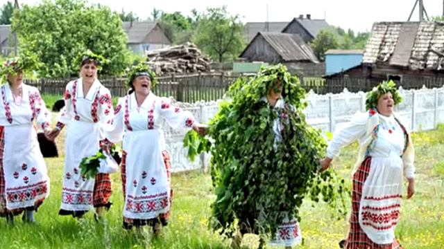 Что Вам город ))! Давай в деревню!!! смотреть онлайн