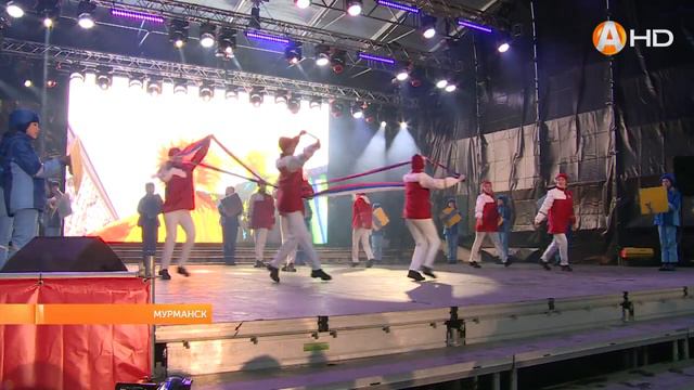 В Мурманске отметили День народного единства смотреть онлайн