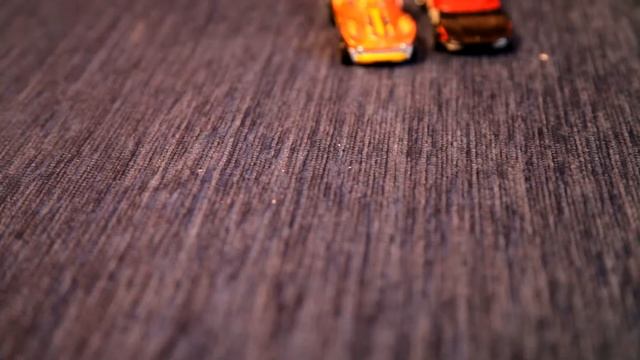 HotWheels! Открытие коллекции из 3 машинок смотреть онлайн