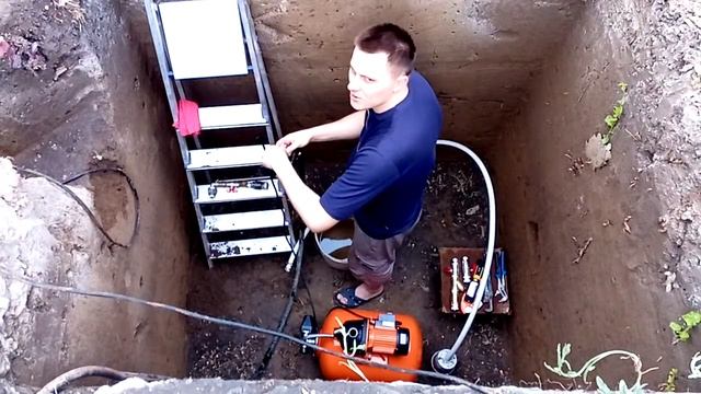 А как ты смонтируешь насосную станцию и сантехнику? смотреть онлайн