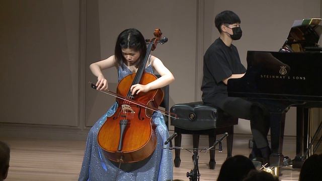 P I Tchaikovsky：Variations on a Rococo Theme смотреть онлайн