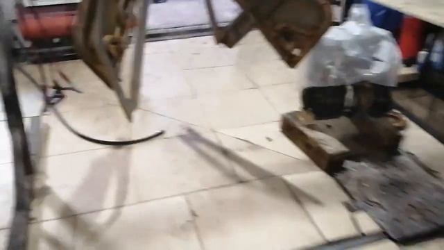 ЛуАЗ ч.7. полная обработка кузова ортофосфорной кислотой. смотреть онлайн