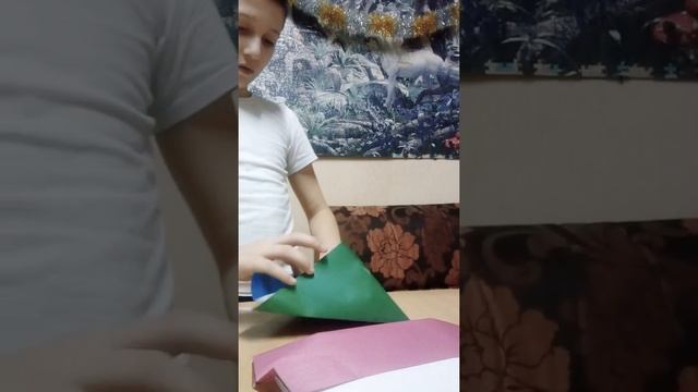 Как сделать шапку из бумаги ? смотреть онлайн