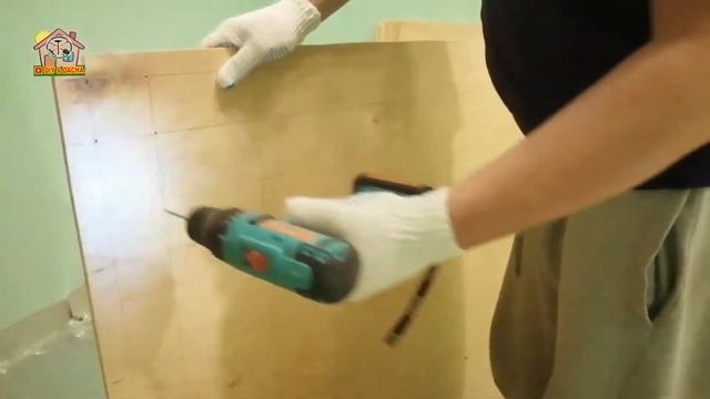 Ремонт деревянного дачного пола. Готовлю фанеру к монтажу на утеплитель. DIY & DACHA. #137