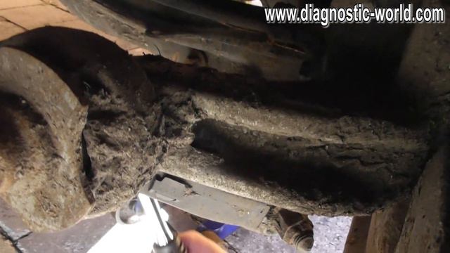 Mercedes W212 S212 Rear Shock Absorber Removal How To Guide смотреть онлайн