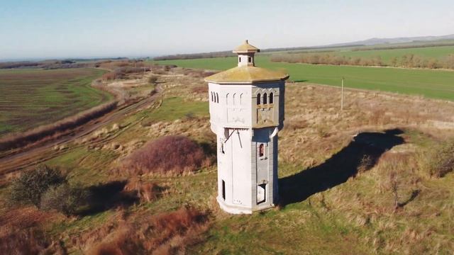 Водонапорная башня станции Николаевская в станице Николаевская Успенского района Краснодарского кра смотреть онлайн