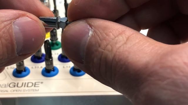 Обзор навигационного стоматологического набора RealGuide Kit 3Diemme смотреть онлайн