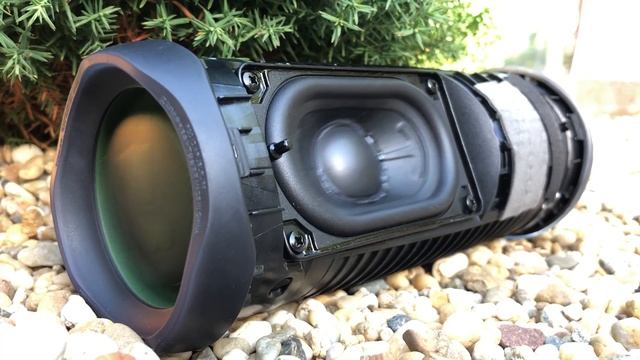 Bass test - JBL Flip 5 смотреть онлайн