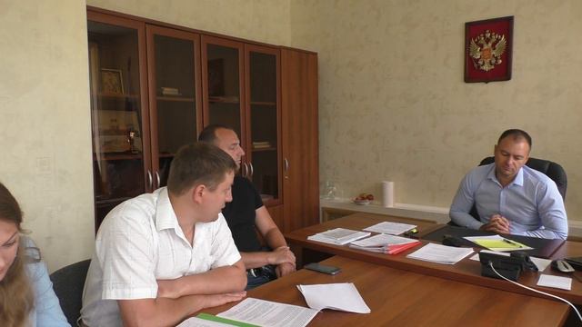 Встреча граждан с главой Новозавидово. Часть 2. смотреть онлайн