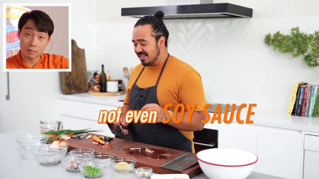 Uncle Roger Review ADAM LIAW EGG FRIED RICE смотреть онлайн