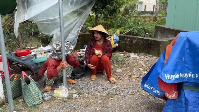 Vợ thằng Sang đi mua que thử thai | Con Liễu khoe có bầu cho nguyên xóm biết - Tập 273 смотреть онлайн
