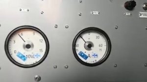 3ЭС5К подъём токоприемника при отсутствии воздуха в ЗР и ГР,при нормальной АБ...