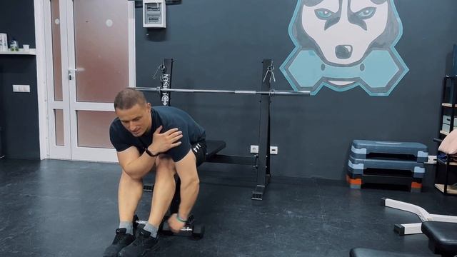Разгибание плеча в наклоне сидя смотреть онлайн