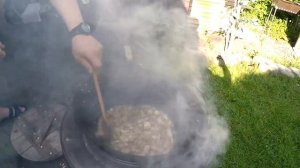 Печь дла казана из барабана стиральной машины. Картошка с мясом в казане.