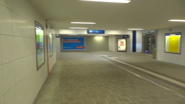 ЖД вокзал в небольшом немецком городе. ( 30.03.2014 ) смотреть онлайн