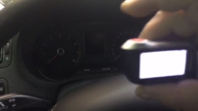 Как работает автозапуск, какие кнопки нажимать Старлайн А93 установлена на Volkswagen Polo смотреть онлайн