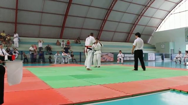 1º Campeonato Regional Kyokushinkaikan Karate Artur Nogueira - Uca x Thiago смотреть онлайн